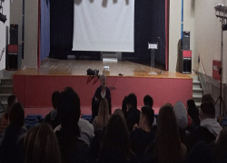 Οι μαθητές του ΓΕΛ Ν. Μουδανιών μαθαίνουν να διαχειρίζονται το άγχος πριν τις Πανελλήνιες