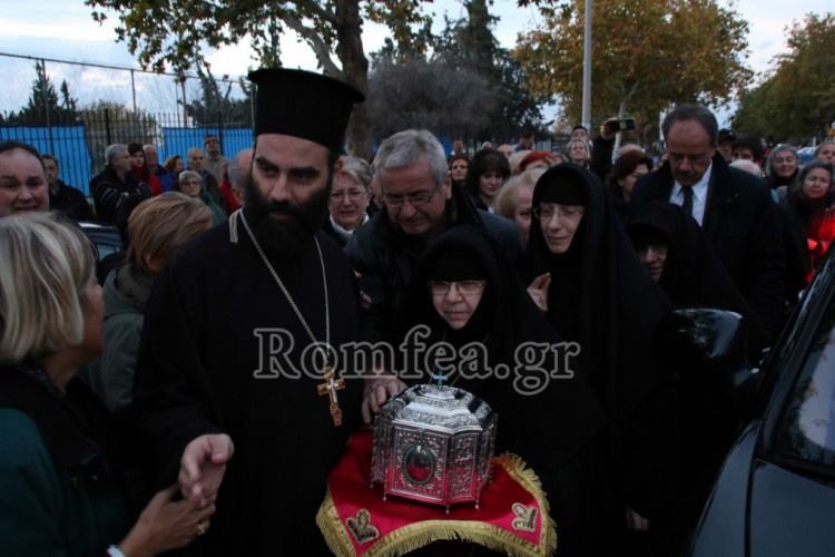 Λαμπρή υποδοχή της Τίμιας Κάρας του Αγίου Ραφαήλ στη Θεσσαλονίκη (ΦΩΤΟ)